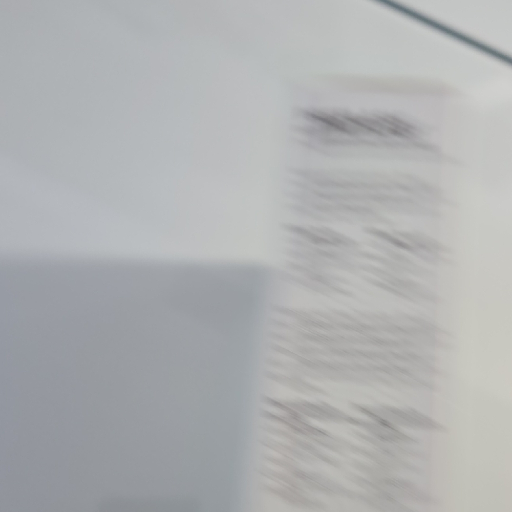 Luxe+ Sonic Dermaplaning Refill Kit - White - Picture 6 of 7
